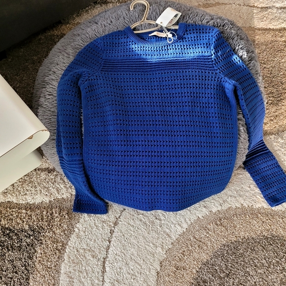 Beautiful Blue XS Tory Burch light sweater - Picture 6 of 7